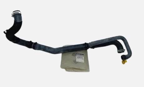 Патрубок радіатора Master III (10-) RENAULT 215011766R