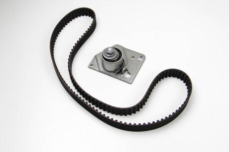 КОМПЛЕКТ РЕМЕНЯ ГРМ F9Q RENAULT 7701477050
