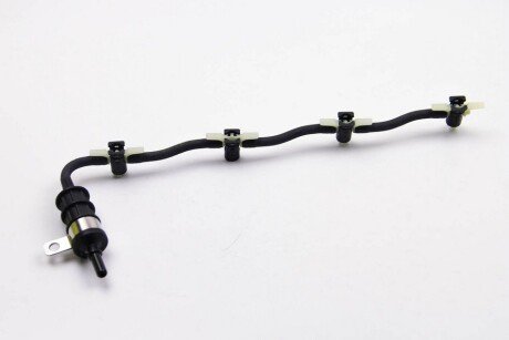 Трубка обратки m9r RENAULT 8200894668