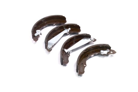 Колодка гальм. барабан. SKODA FABIA, CHERY AMULET, GEELY задн. RIDER RD.2638.GS8526