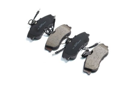 Колодка гальм. диск. CITROEN BERLINGO 96- передн. (с датчиком) RIDER RD.3323.DB1260