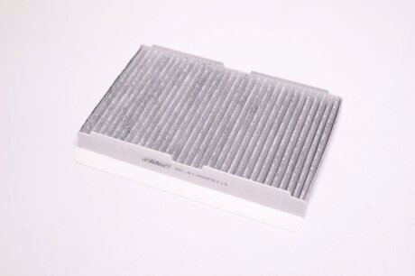 Фільтр салону PEUGEOT 307 00-, CITROEN C2, C3, C4 02- вугільний RIDER RD.61J6WP9113