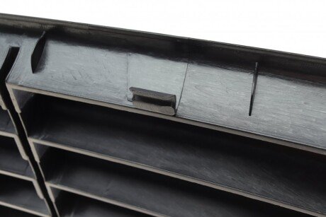 Решітка радіатора VW LT 96-00 (opt-om) ROTWEISS RWS1399