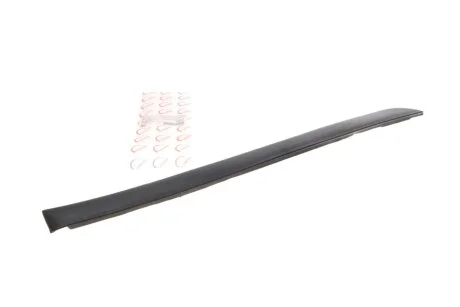 Накладка стекла лобового MB Vito (W638) 96-03 (L) (opt-om) ROTWEISS RWS1703