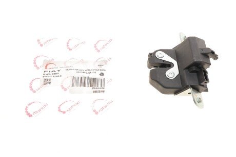 Замок кришки багажника Fiat Doblo 10- (opt-om) ROTWEISS RWS2960