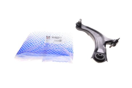 Важіль підвіски (передній/знизу) (L) Renault Koleos 08-/Nissan Qashqai/X-Trail 07-13 (opt-om) RTS 96-09227-2