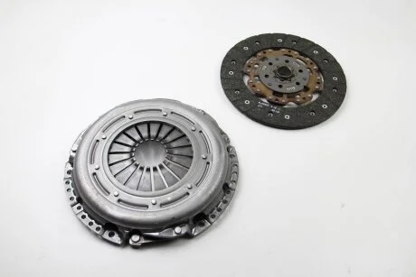Зчеплення FORD MONDEO IV, VOLVO S60, V70 1,6DTCi 10- (Вир-во) SACHS 3000 970 037