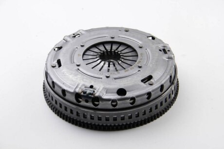 Комплект зчеплення SMART ROADSTER 0.7 PETROL/FUEL 5/2003->11/2005 -ua SACHS 3089 000 033