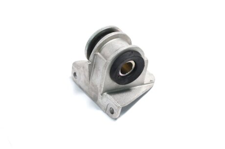 Кронштейн радіатора MAN лів. SAMPA 020.471