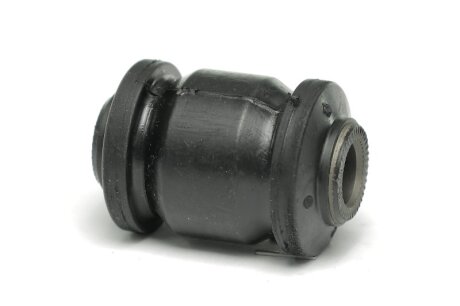 Сайлентблок важеля TOYOTA YARIS, CITROEN C1 99-14 перед. міст перед SASIC 2250003