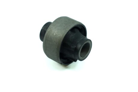 Сайлентблок важеля CITROEN C1, TOYOYA AYGO 05- перед. міст ззаду SASIC 2250006