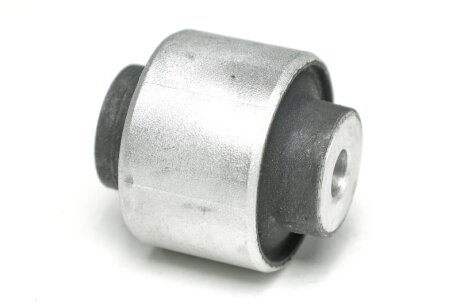 Сайлентблок важеля задн SASIC 2256229