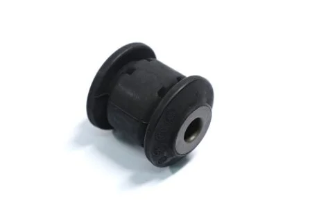 Сайлентблок важеля SEAT LEON, SKODA SUPERB II, YETI, VW GOLF V-VI 03 перед. міст (Вир-во) SASIC 9001759