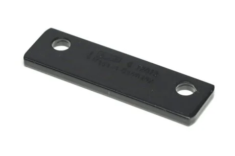 Напрямна планка головки коси жатки JD 104х6мм. 2 отв.(, H203226,71386908)(Schumacher) Schumacher 17013.01