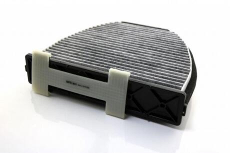 Фільтр салону MB C (C/W204), CLS (C/X218), E (A/C207), E (W/S212) 1.6-6.2 (07-), вугільний SHAFER SAK413