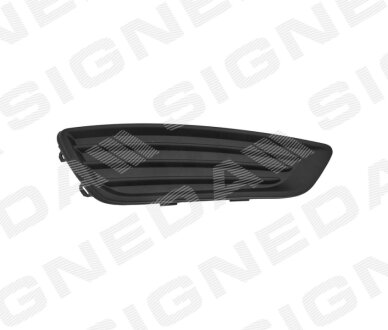 Решітка в бампер на Ford Focus 2014-2018 Signeda PFD99397CAR