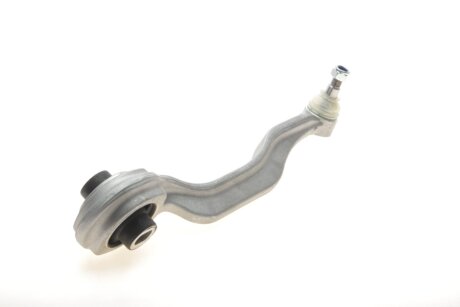 Важіль підвіски (передній/знизу) (L) MB E-class (W211) 2.0-6.3 01-12 (opt-om) SKF VKDS 328040 B