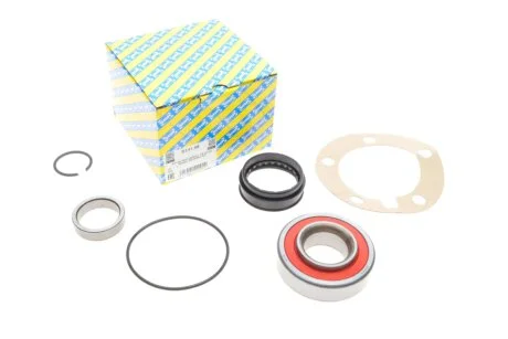 Подшипник ступицы (задний) Toyota Hilux 2.5 05-15 SNR (opt-om) SNR NTN R141.56