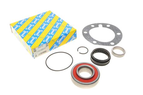 Подшипник ступицы (задний) Toyota Hilux 2.5/3.0D 05- SNR (opt-om) SNR NTN R141.57