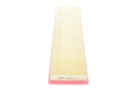 Фільтр повітряний Renault Trafic 1.9dCi 01- (opt-om) Solgy 103031