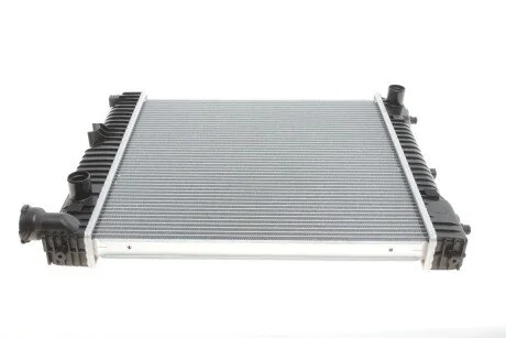 Радіатор охолодження MB 207-410D 86-96 (оригінальна якість) SOLGY (opt-om) Solgy 112042