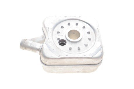 Радіатор масляний VW T4/LT 2.5TDI/Crafter 88-136PS (теплообмінник) UA63 Solgy 112049