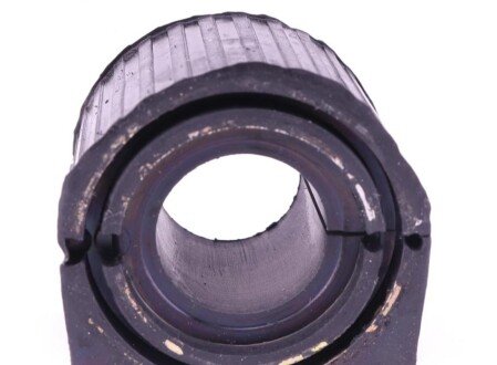 Втулка стабілізатора (переднього/ремонта) VW Caddy 03- (стаб. d=22mm/22,5mm) армована (opt-om) Solgy 201195