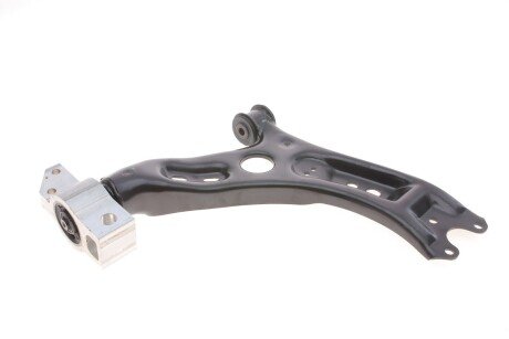 Важіль підвіски (передній/знизу) (R) VW Caddy/Golf/Touran/Skoda Octavia 03- UA63 Solgy 204106