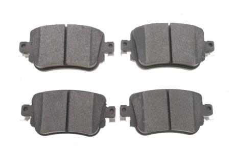 Колодки гальмівні (задні) Audi Q3/Skoda Octavia/Seat Leon/VW Golf/Sharan 12-/Passat B8/Caddy IV 14 UA63 Solgy 209199