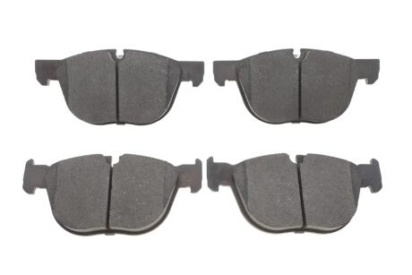 Колодки гальмівні (передні) BMW X4 (F26) 14-18/X5 (E70/F15/F85) 06-18/X6 (E71/E72/F16/F86) 08-19 UA63 Solgy 209205