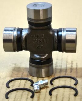 Хрестовина SPIDAN U926