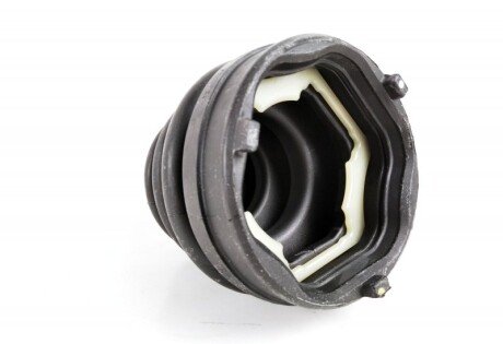 Пильник шркш передній внутрі SUBARU 28323SA020