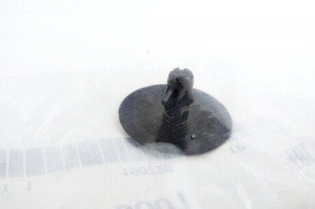 Кліпса внутрішньої обшивки с SUBARU 90814FC001