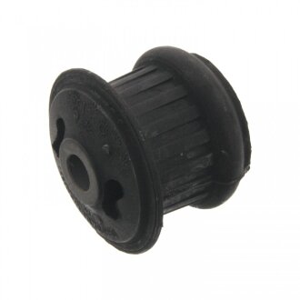 Опора КПП гумометалева AUDI 100 1983-1990 -ua SWAG 30 13 0065