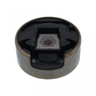 Опора двигуна гумометалева ОПОРА ДВИГАТЕЛЯ VW GOLF V//JETTA III/PASSAT V/TOURAN -ua SWAG 30938402