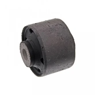 Сайлентблок RENAULT ESPACE (I/II/III)(J11/(J/S63)/(JE0) 1984-2003 REAR L/R SWAG 60 79 0002