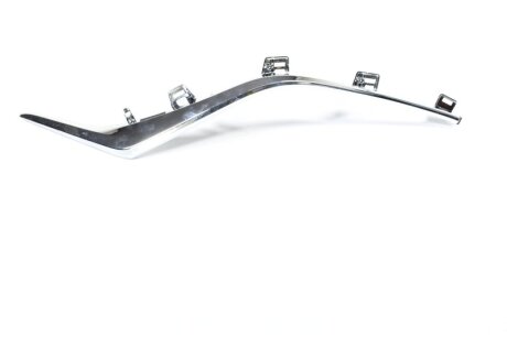 Молдинг решітки радіатора лів. MAZDA 3 13-16 TEMPEST 034 4628 991