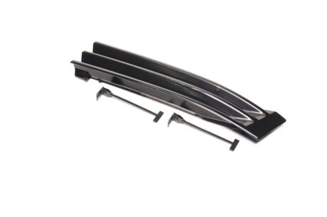 Решітка в бамп. лів. MB 202 93-01 TEMPEST 035 0319 915