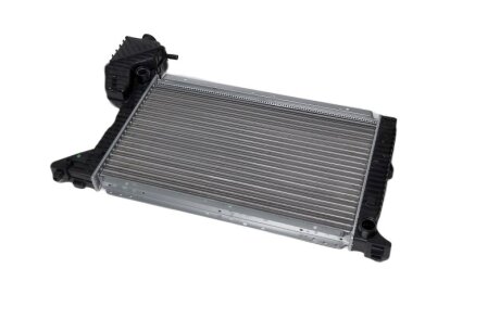 Радіатор охолодження MB SPRINTER TEMPEST TP.1562664AM