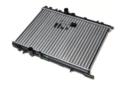 Радіатор охолодження PARTNER/BERLINGO/C4 02-06 TEMPEST TP.15.63.502