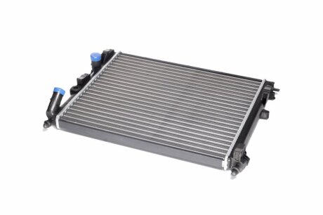 Радіатор охолодження DACIA LOGAN 04- (з сеснс. отв.) TEMPEST TP.15637931