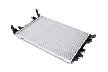 Радіатор охолодження VW JETTA 11- 1,4Tsi Hybrid TEMPEST TP.1565017