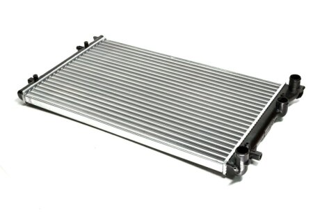 Радіатор охолодження VOLKSWAGEN Jetta 10- TEMPEST TP.1565296