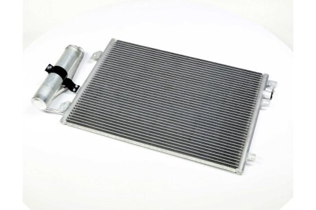 Конденсатор кондиціонера DACIA LOGAN 04-. RENAULT SANDERO 09- TEMPEST TP.1594726