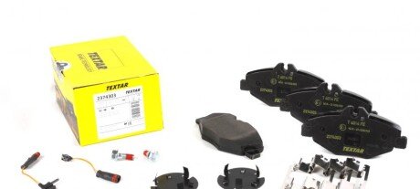 Колодки гальмівні (передні) MB E-class (W211) 02-09 (Bosch) Q+ (з датчиками) UA63 TEXTAR 2374303
