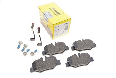 Колодки гальмівні (задні) MB Vito (W639) 03- (Bosch) Q+ (з датчиками) UA63 TEXTAR 2400801