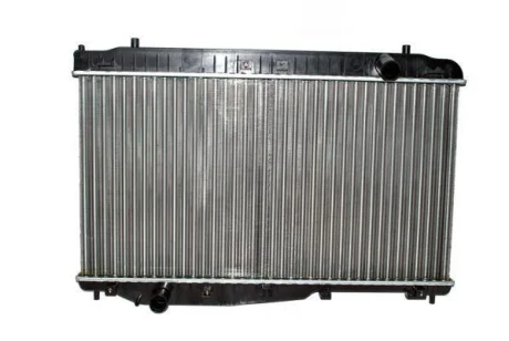 Радіатор двигуна (мкпп) CHEVROLET EPICA, EVANDA DAEWOO EVANDA 2.0 08.02- THERMOTEC D70015TT