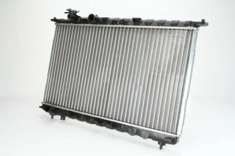 Радіатор двигуна (мкпп) HYUNDAI SONATA IV, XG KIA MAGENTIS I 2.0-3.5 03.98-12.05 THERMOTEC D70506TT