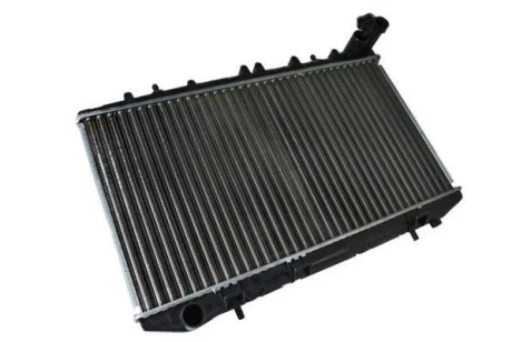 Радіатор двигуна (мкпп) NISSAN PRIMERA 1.6/2.0 06.90-03.98 THERMOTEC D71007TT