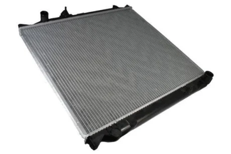 Радіатор двигуна (мкпп) TOYOTA LAND CRUISER 90 3.0D/3.4 04.95-12.02 THERMOTEC D72021TT